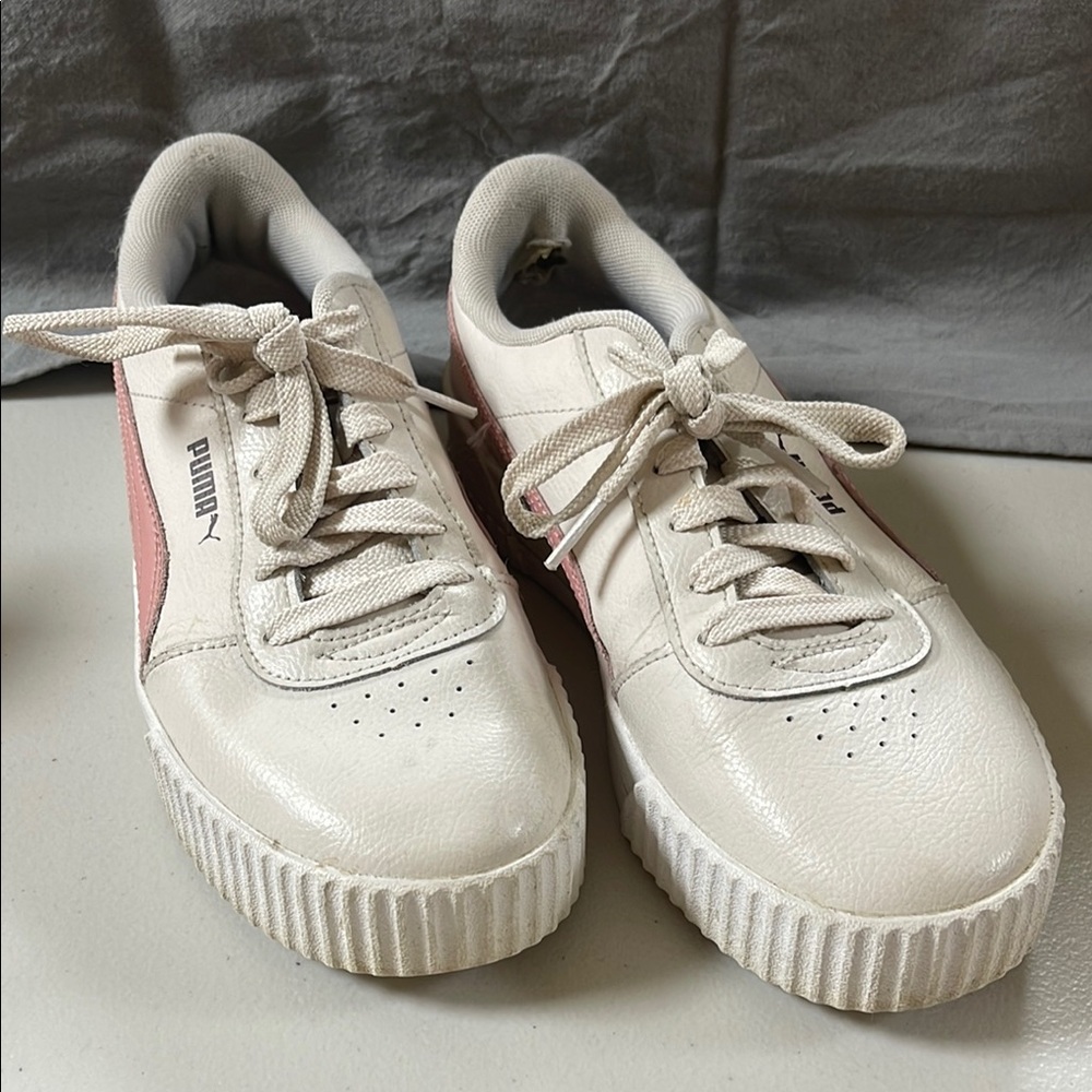Puma White Sneakers with Pink Highlights
